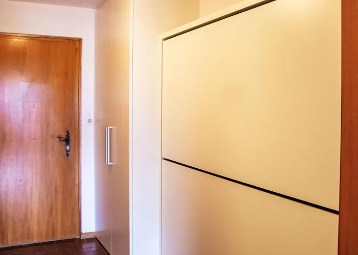 Christiania 2 O1 By Interhome Apartamento Nendaz